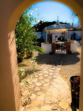 , A jewel of Spain, Full Body Massage Service