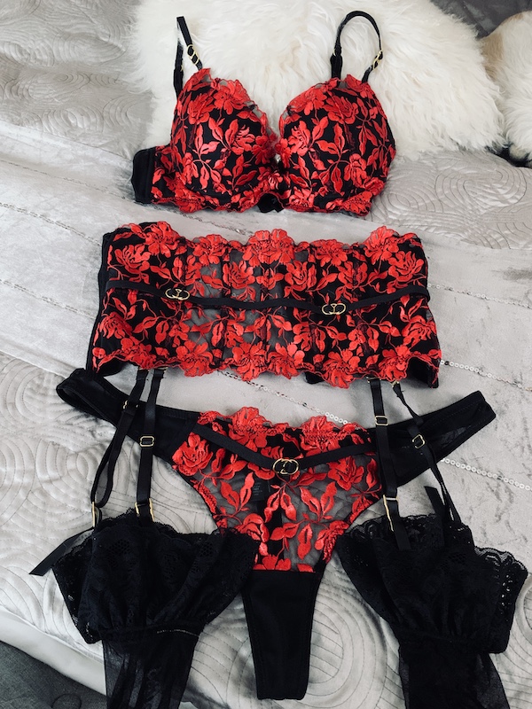 Valentine's Present, Valentine’s Present, Full Body Massage Service