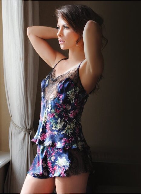 Knickers, Knickers, Full Body Massage Service